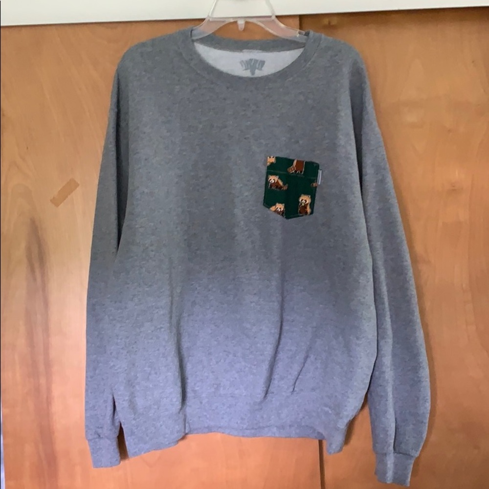 Serengetee grey crew neck sweatshirt